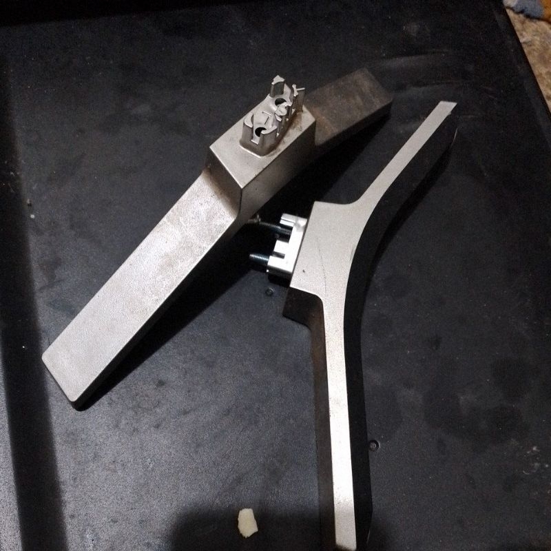 Kaki Toshiba 43L5995