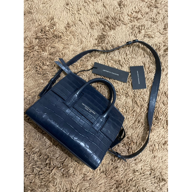 AESTHETIC PLEASURE MINI ISOLATION CROCO NAVY BAG