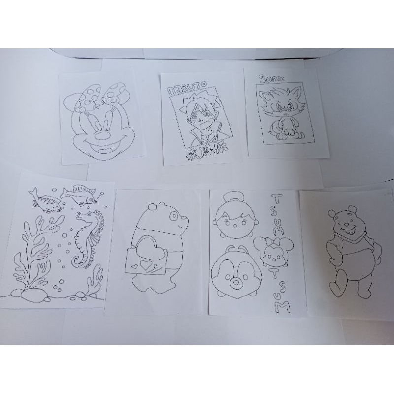 

gambar/kertas mewarnai, alat mewarnai