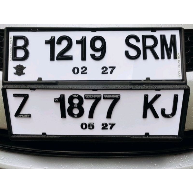 Plat nomor mobil timbul