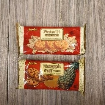 

Interbis biskuit mini puff rasa Peanut kacang / Pineapple Nenas 140gr