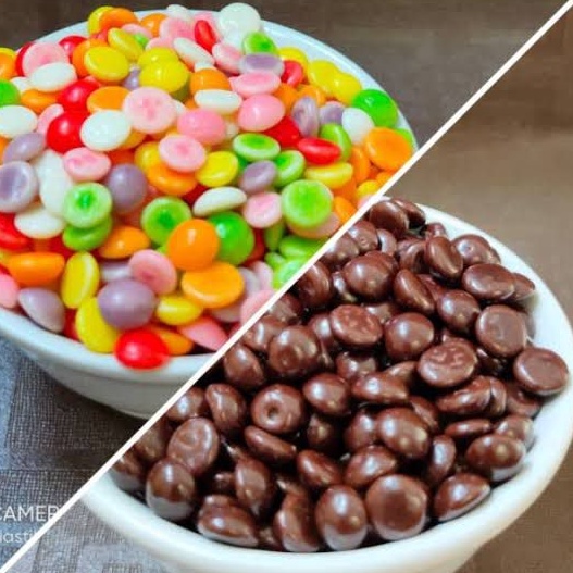 

TIPE MED685 Choco chips setengah bulat Elmer 150gr bakestable ( DARK CHOCO / WARNA WARNI )
