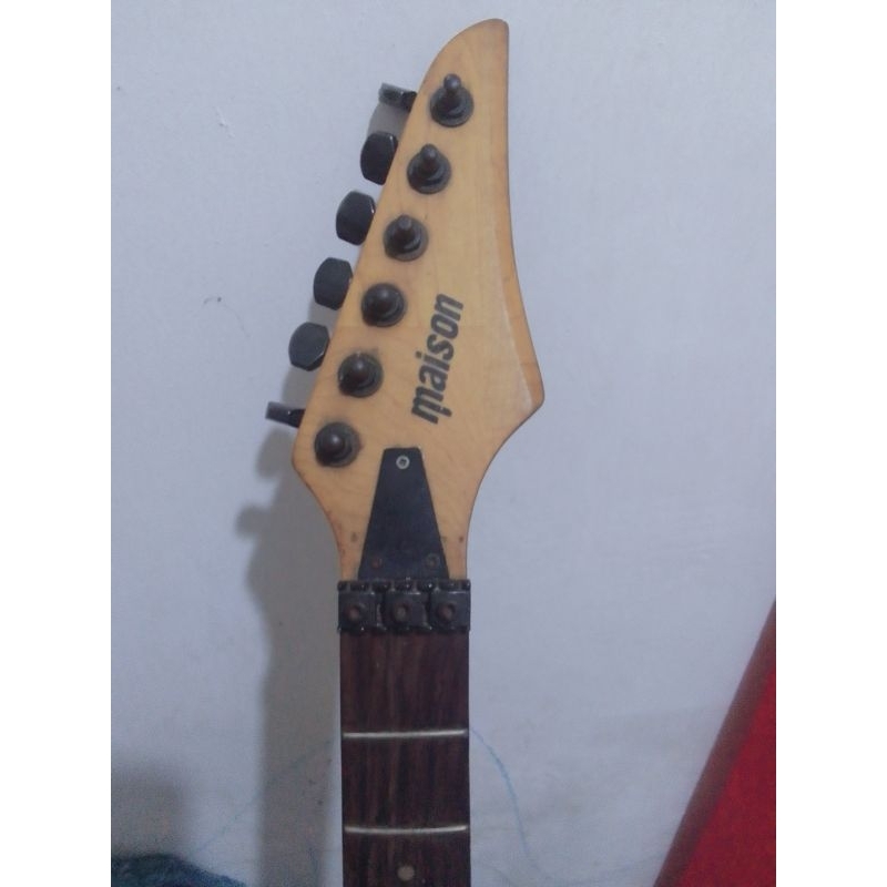 Gitar  MAISON Limited Edision Build up