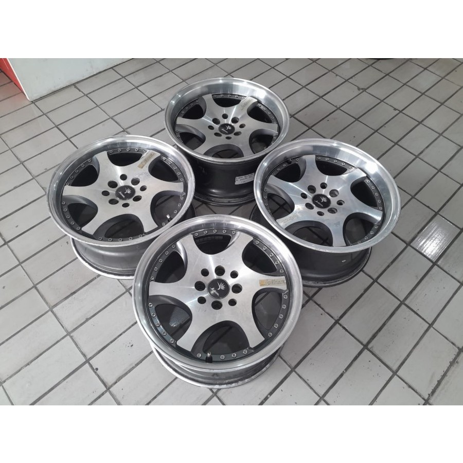 VELG MOBIL BEKAS R16 BAUT 4 KRANZE R16X7-8,5 8X100-114,3ET30-35