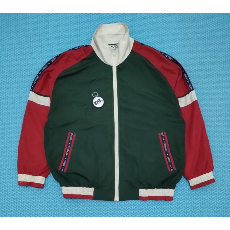 windbreaker vintage