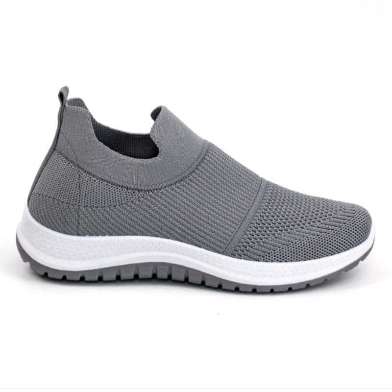 Sepatu wanita sneakers import korea version Feata