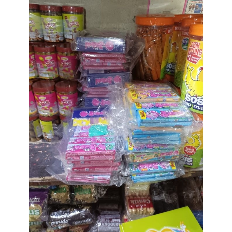 

Permen bigbabol stik renceng isi 12 stik