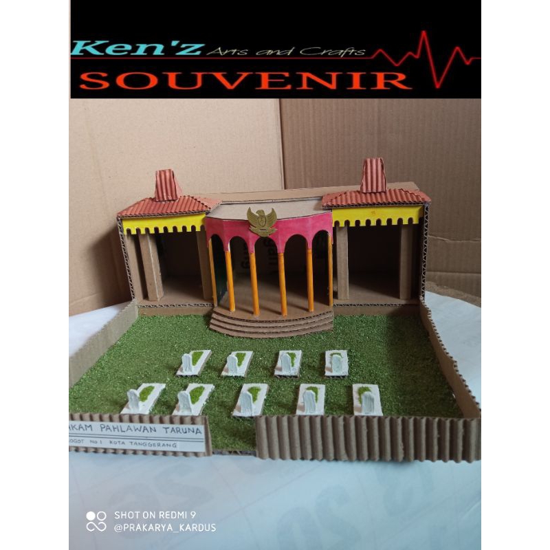 

REQUEST bangunan Kardus (SUDAH DIWARNAI) 28x28