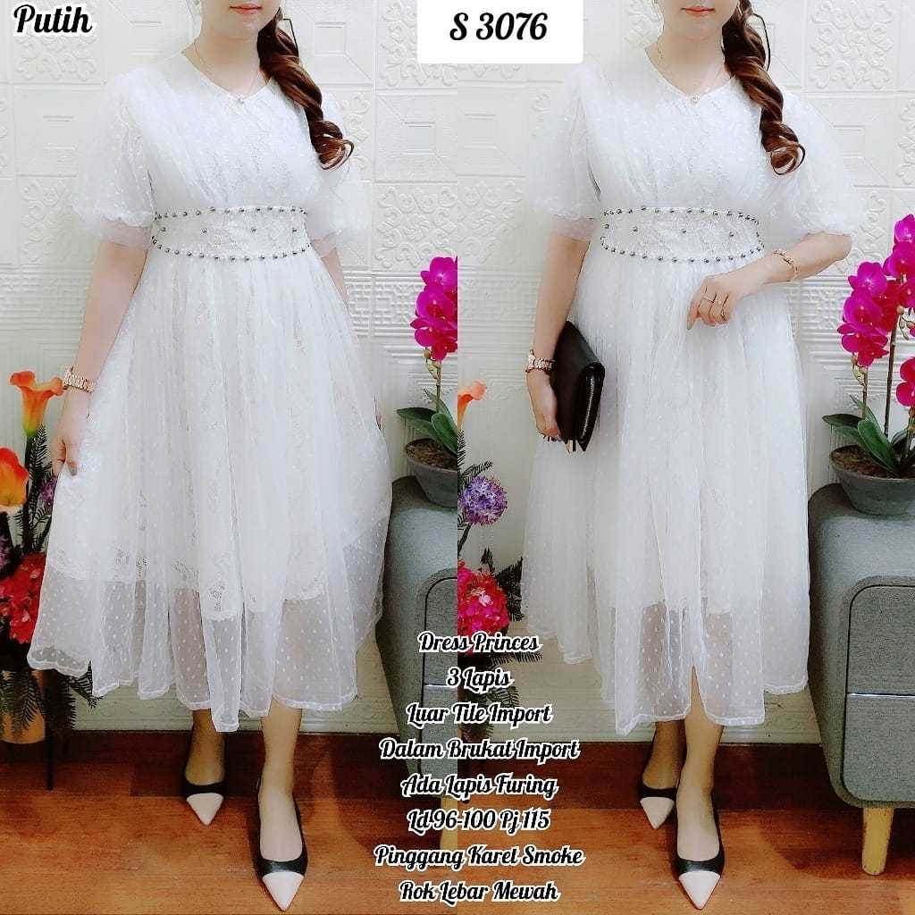 3076 Dress Princess Brukat Tile Putih Mutiara Cantik Dipakai