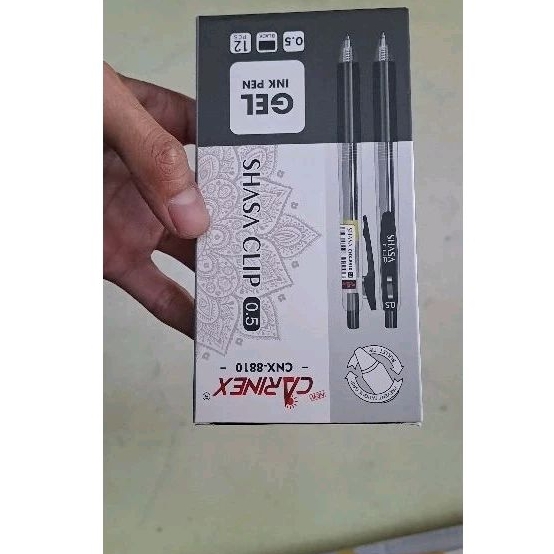 

Pulpen Gel Carinex Shasa Clip CNX-8810 0.5mm Tinta Hitam - 1 Lusin Isi 12 Pcs