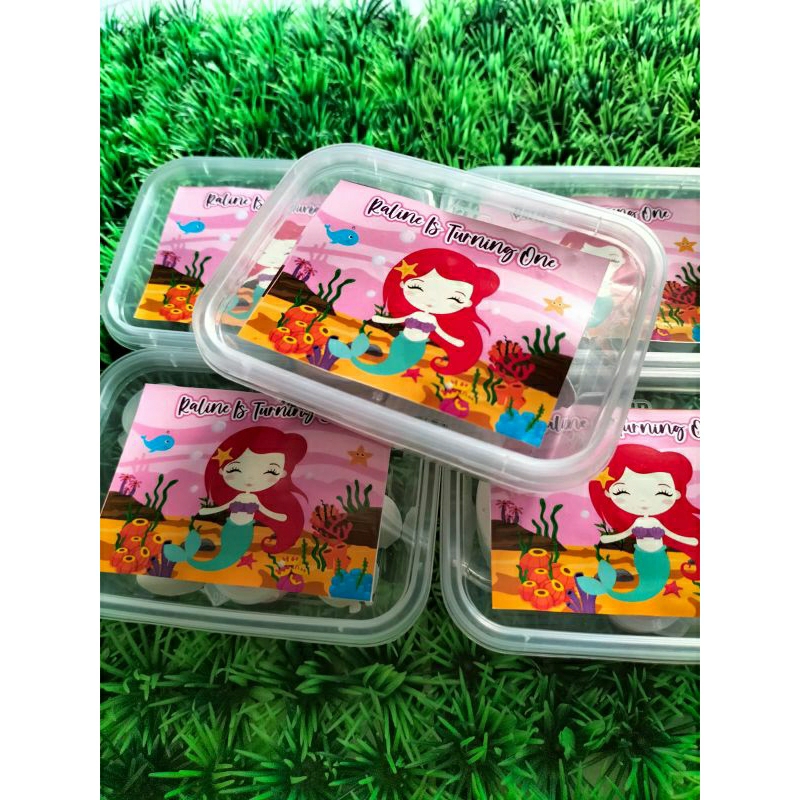Souvenir ultah Anak unik / Mewarnai patung gypsum