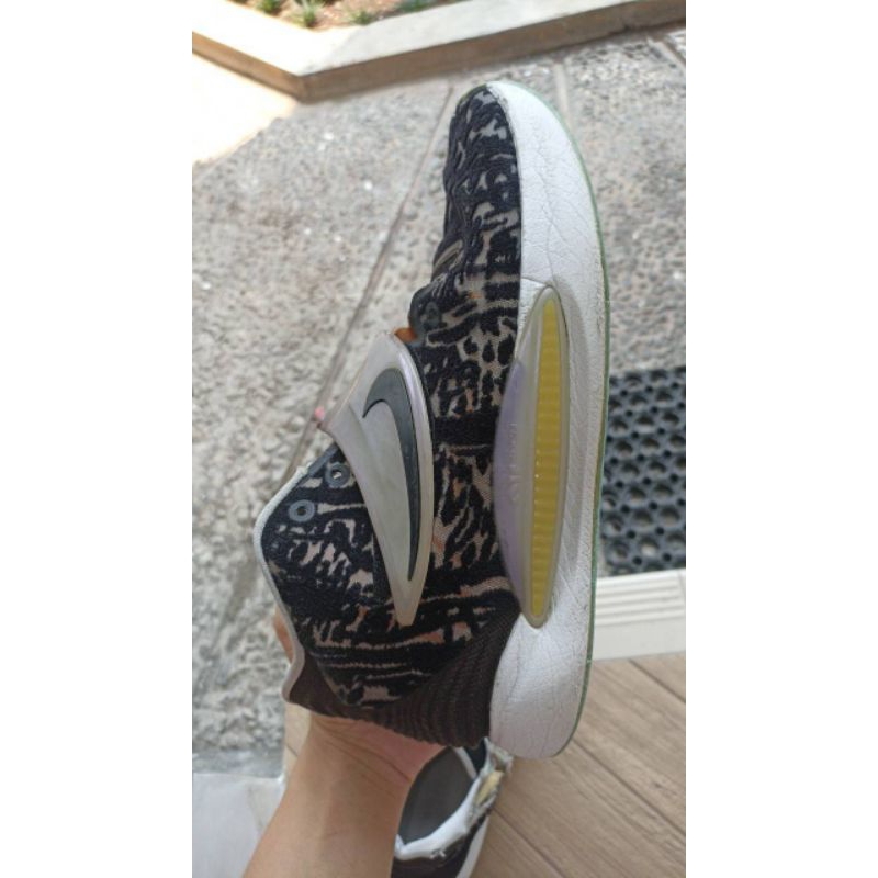 SEPATU BASKET KD 14 SECOND ORIGINAL