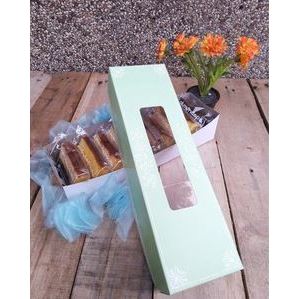 

Box Roll Cake / Bolu Gulung 30 x 9 x Tinggi 6,5 cm Gift Bag / Tas Ulang Tahun / Tas Souvenir untuk hajatan dan souvenir, kresek donat / tas plastik, paper bag, Bingkisan / Souvenir untuk pernikahan, Tasyakuran / Pengajian / Hampers