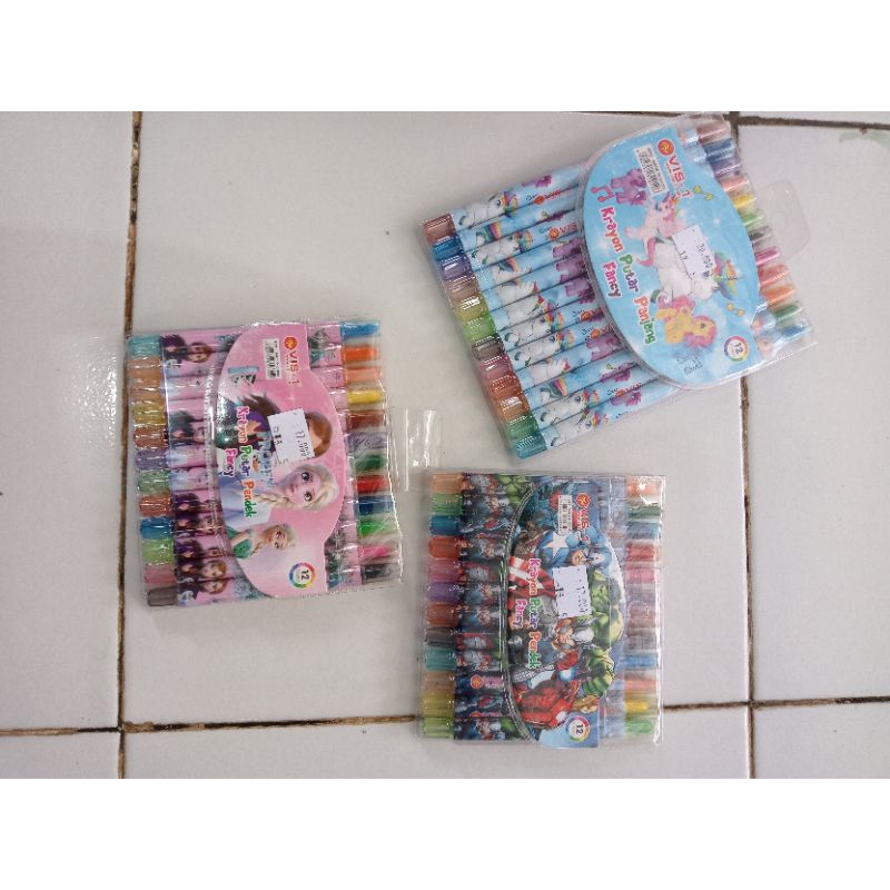 

crayon putar kecil / besar isi 12 pcs