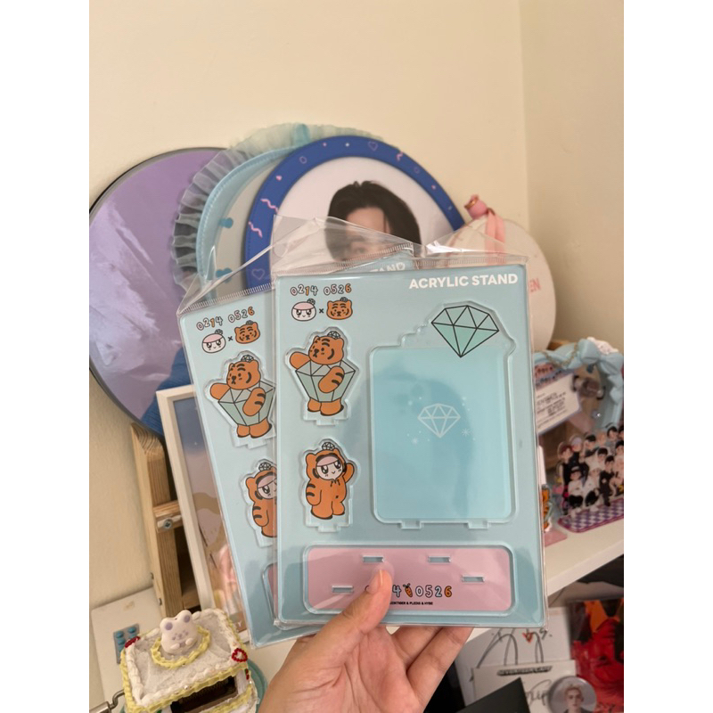 MuzikTiger x Bongbongee Acrylic Standee