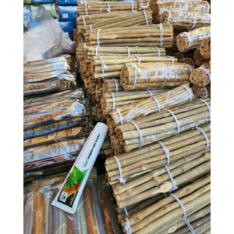 

Pasta Gigi Herbal Hpai