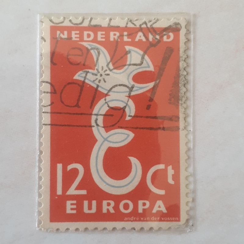 

Perangko Belanda Europa (C.E.P.T.) 1958 - Letter 'E' (Dove over Letter 'E') Tahun 1958