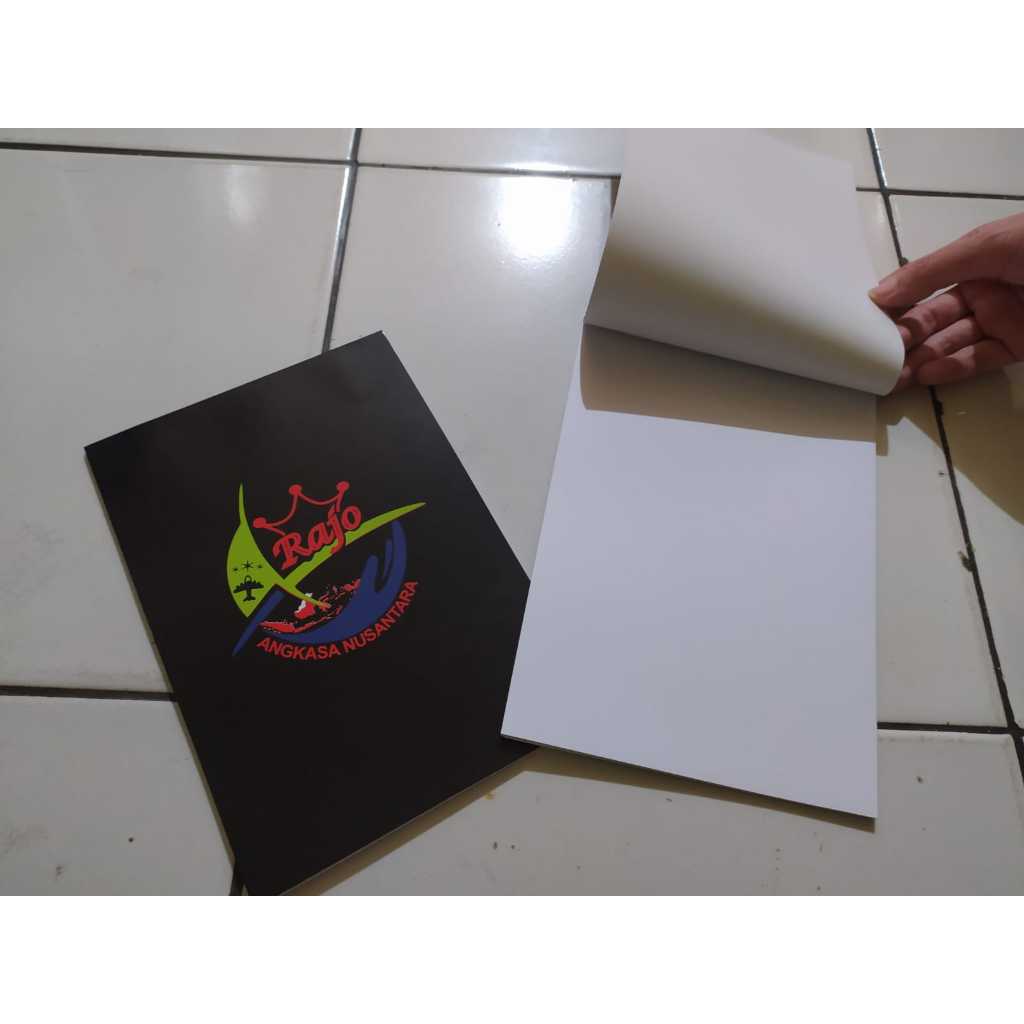 

custom Notebook Ukuran A5 untuk Seminar / Buku Tulis Custom Souvenir Seminar Kit A5 - Jilid Block Lem