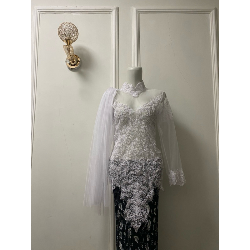 kebaya wanita /kebaya sayap pundak/kebaya kartini/kebaya domas
