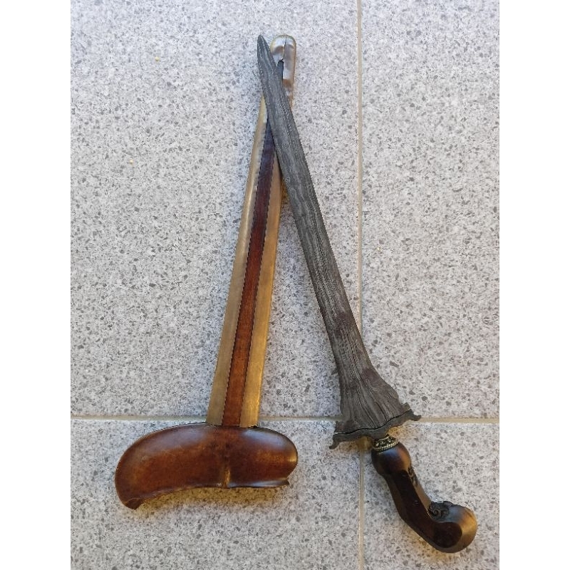 Keris dapur yuyu rumpung sepuh