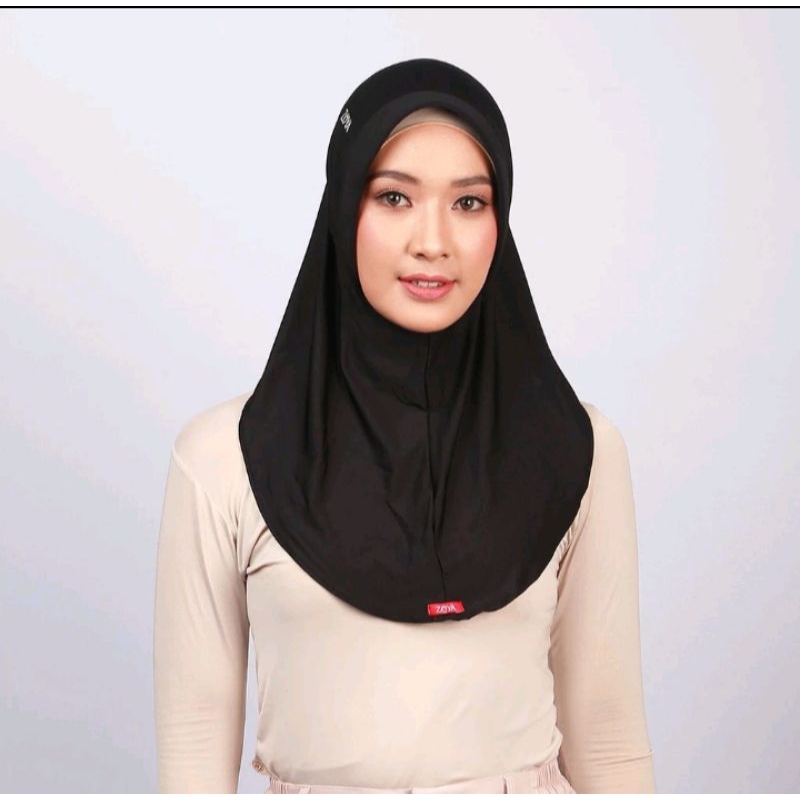 Zoya Bergo Sport Sora