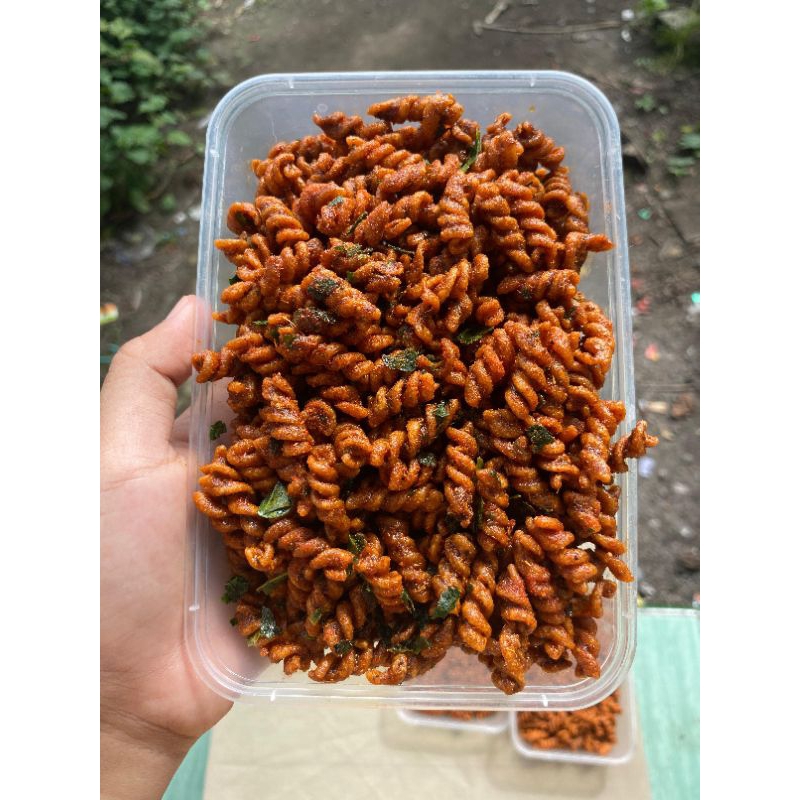 

makaroni pedas daun jeruk 500gram