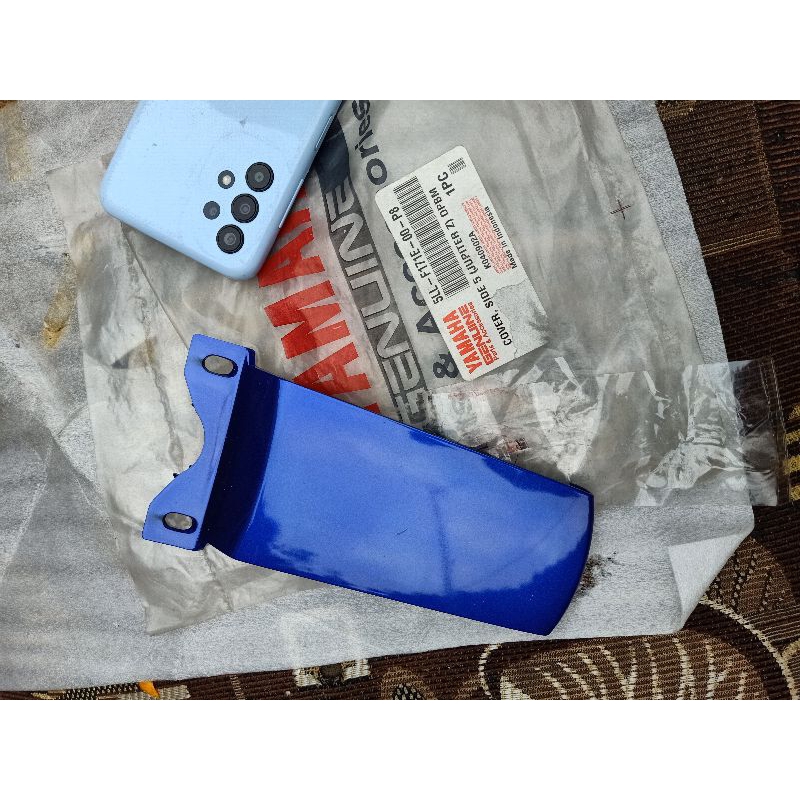 PET PAD STOP SAMBUNGAN BODI BODY JUPITER LAMA 5LL BIRU DPBMC ORIGINAL | 5LL-F171E-00-P8