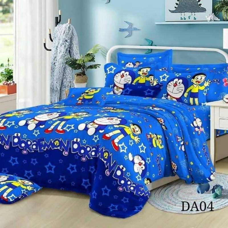 BEDCOVER SET MOTIP DORAEMON KALAKTER