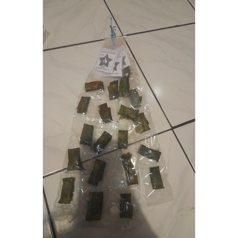 

Terasi Daun Mateng 4 renceng