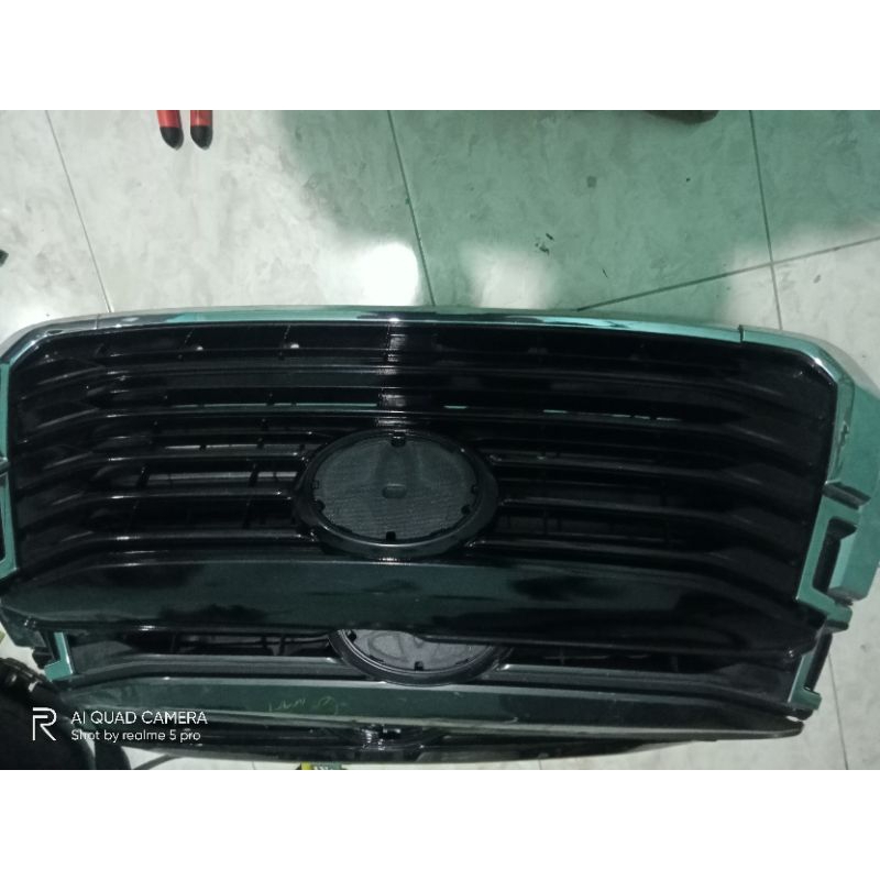 gril crom molding atas bemper depan inova rebon 2022