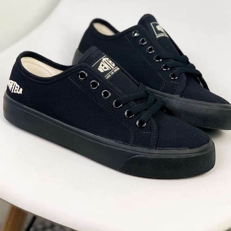 Ventela Alpha Full Black Sepatu Original 100%