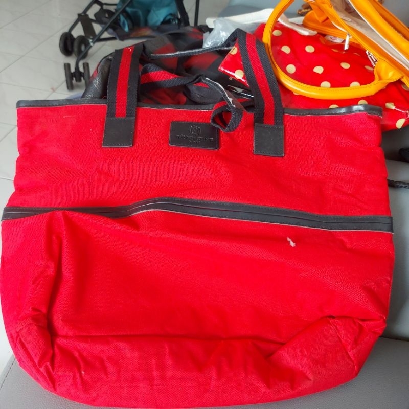 TAS MERAH PRELOVED