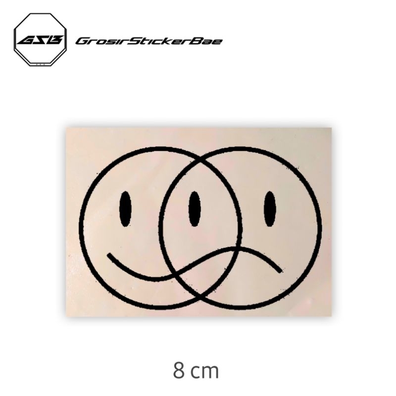 Sticker emote senyum sedih stiker cutting emote ilusi untuk motor dan helm