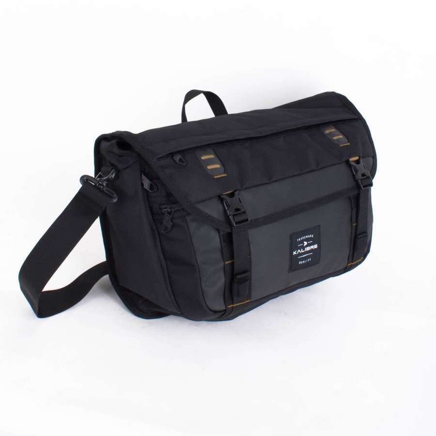 Tas Selempang Laptop Kalibre Daywalker 03 Shoulder Bag 18L 921583000 sling bag tas laptop tas sekola