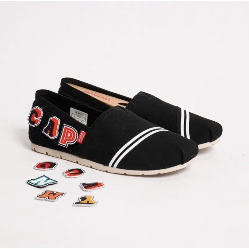 NEW Wakai velcro slip on man women 100% original