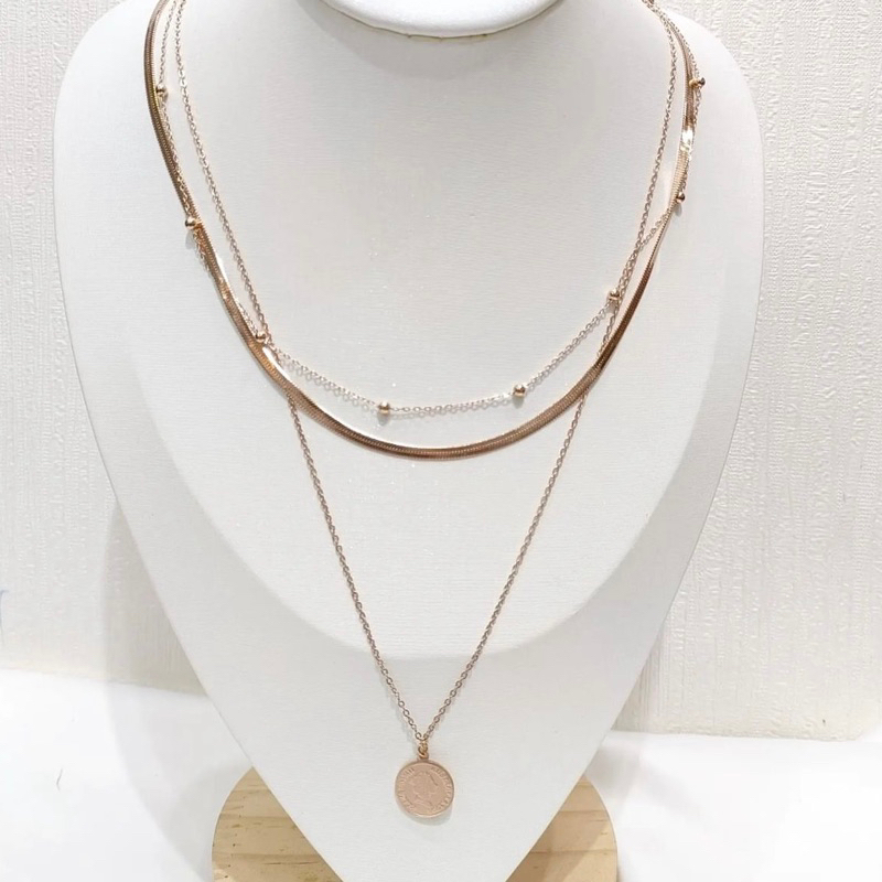 Kalung liontin koin elizabeth titanium 3 layer rantai kombinasi