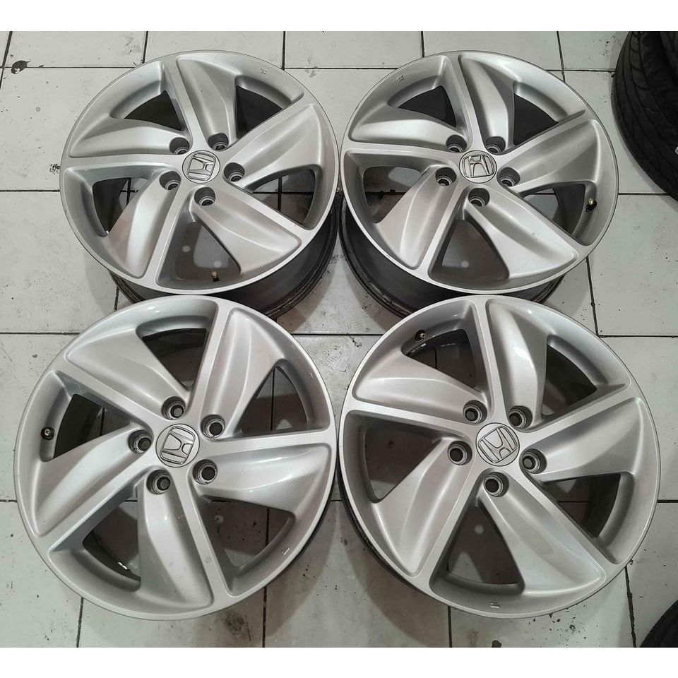 VELG MOBIL SECOND STANDAR HRV RING 17 PCD 5X114,3 KONDISI MULUS