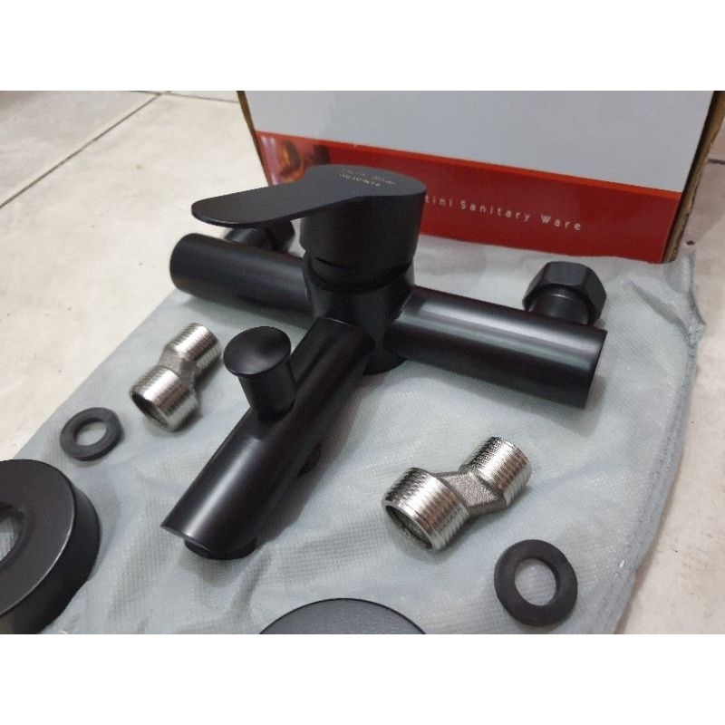 kran bathub hitam / black stainless SUS304 CARLO FIOTINI PROMO