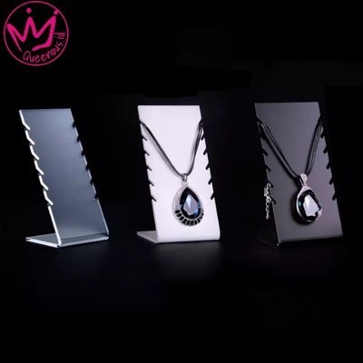 

AKRILIK CUSTOM BENDING 2mm putih doff ukuran 20x15x4 cm