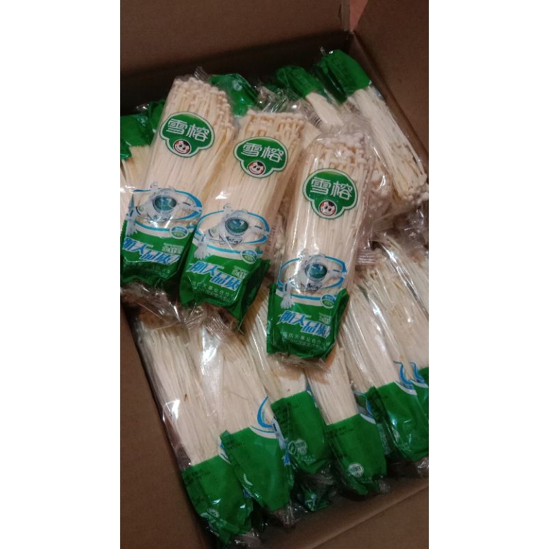 

jamur enoki