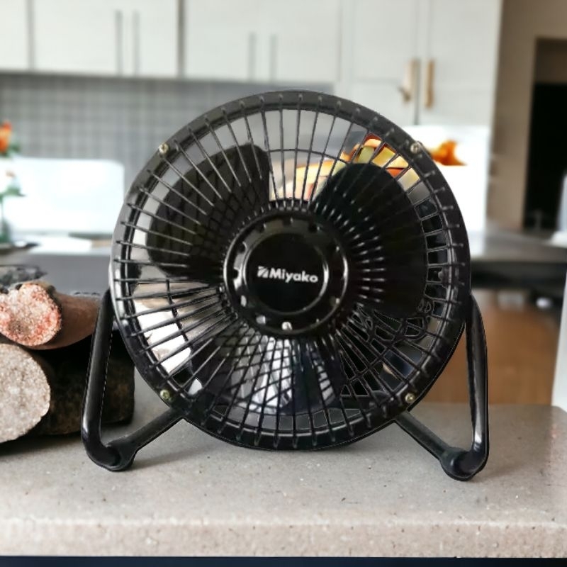 Kipas Angin Miyako KAD 06 / Desk Fan Miyako KAD06 6 inch