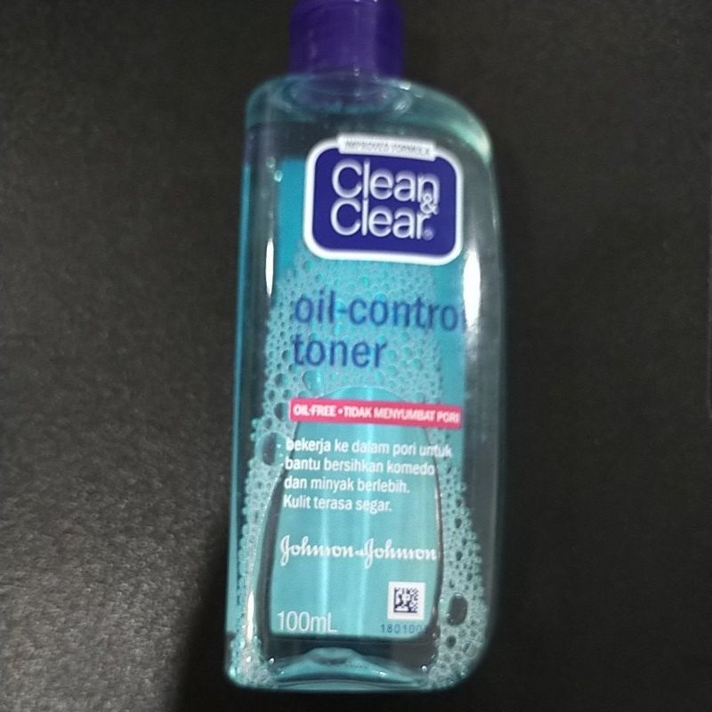 Clean and clear oil - control toner