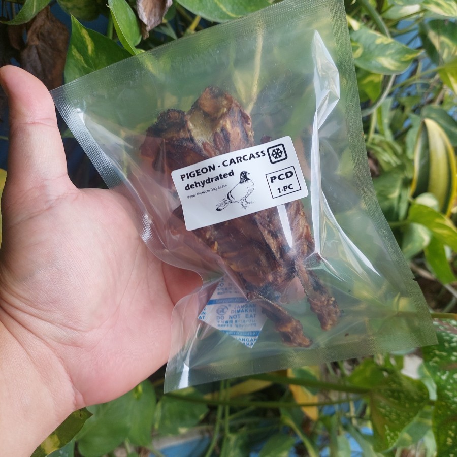 Pigeon Carcass Dehydrated - Tulang Gigitan Snack Kalsium Anjing