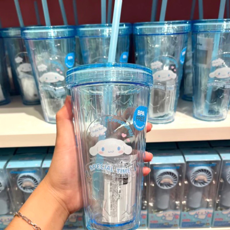 Botol Minum Sedotan Sanrio Tumbler Sanrio x Miniso Tumbler Sedotan Miniso Cinnamoroll