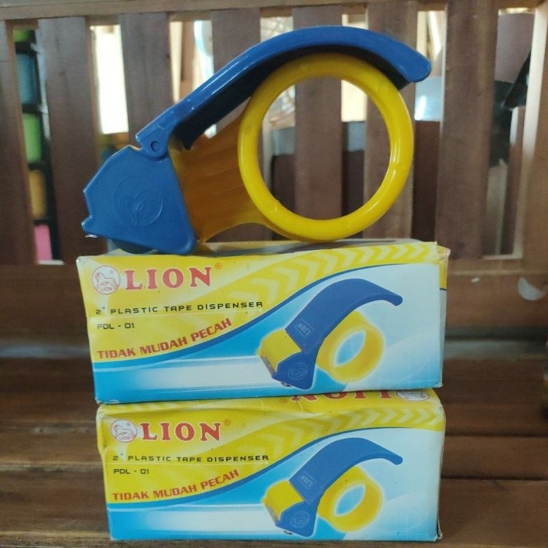 

Tape Dispenser