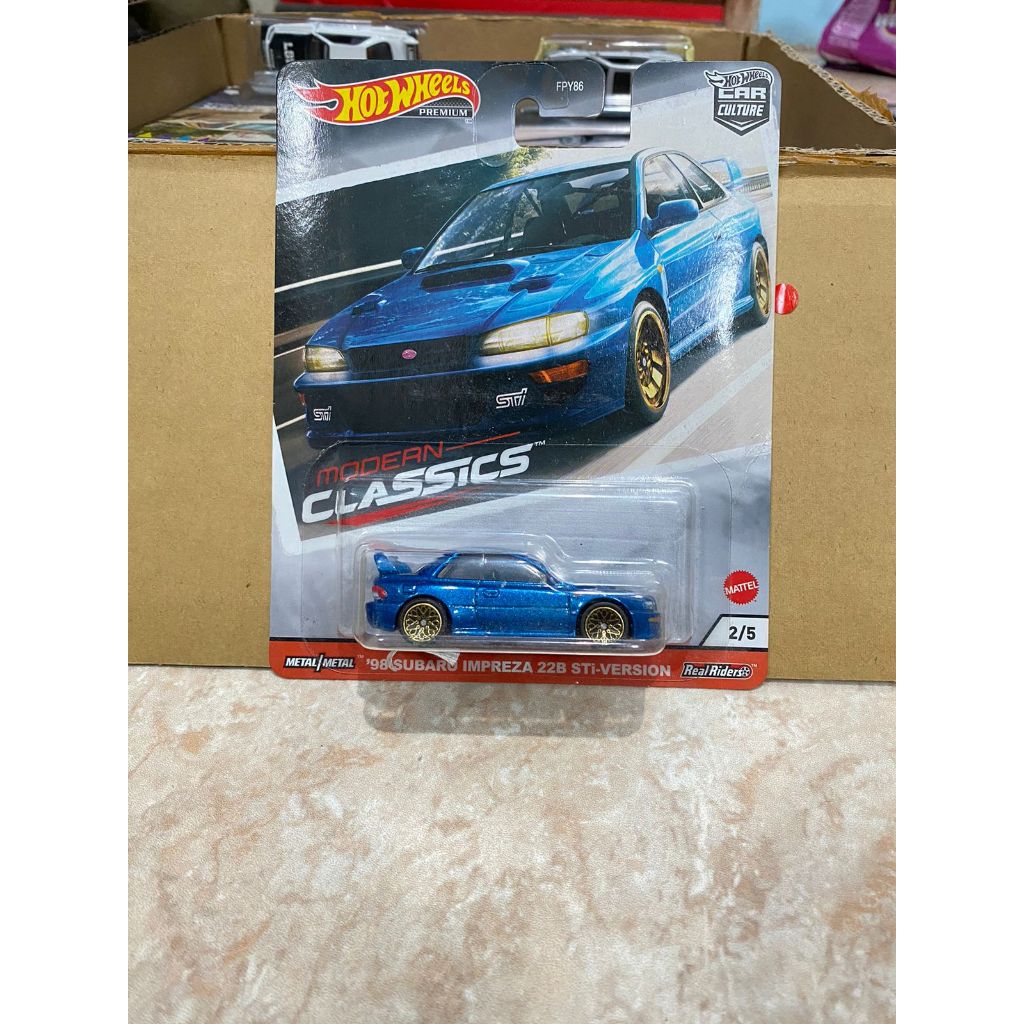 hot wheels premium  subaru impreza 22b