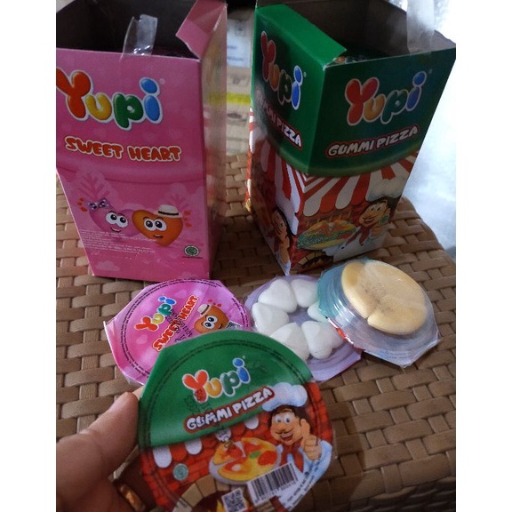 

R3dy Br Permen Yupi 1 Box Isi 12 Pcs Limited