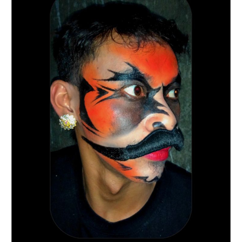 jebres Uwel jaran kepang