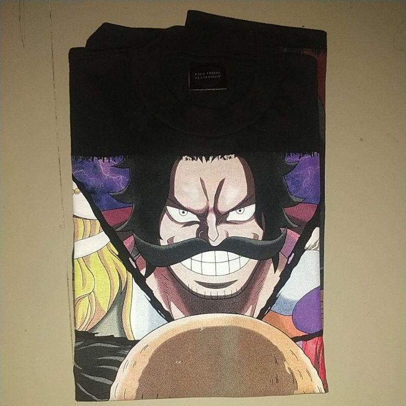 t-shirt one piece bootleg