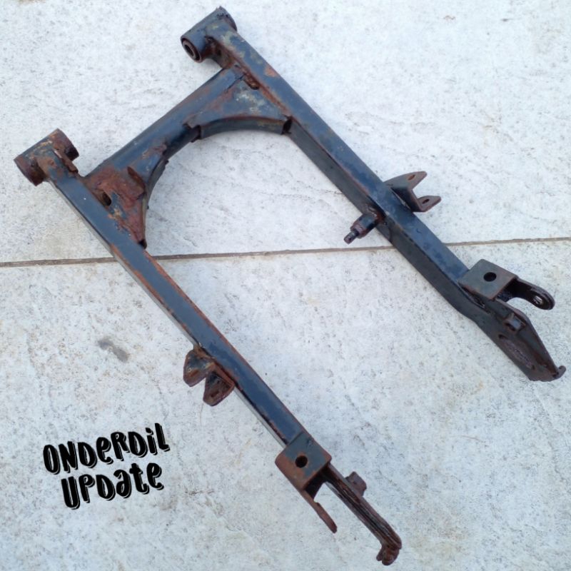 Arm capit udang motor Yamaha Alfa Original